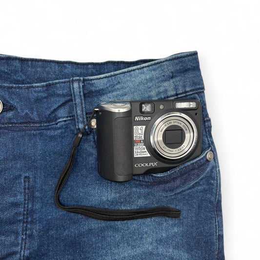 Nikon Coolpix P50 Digital Camera Black