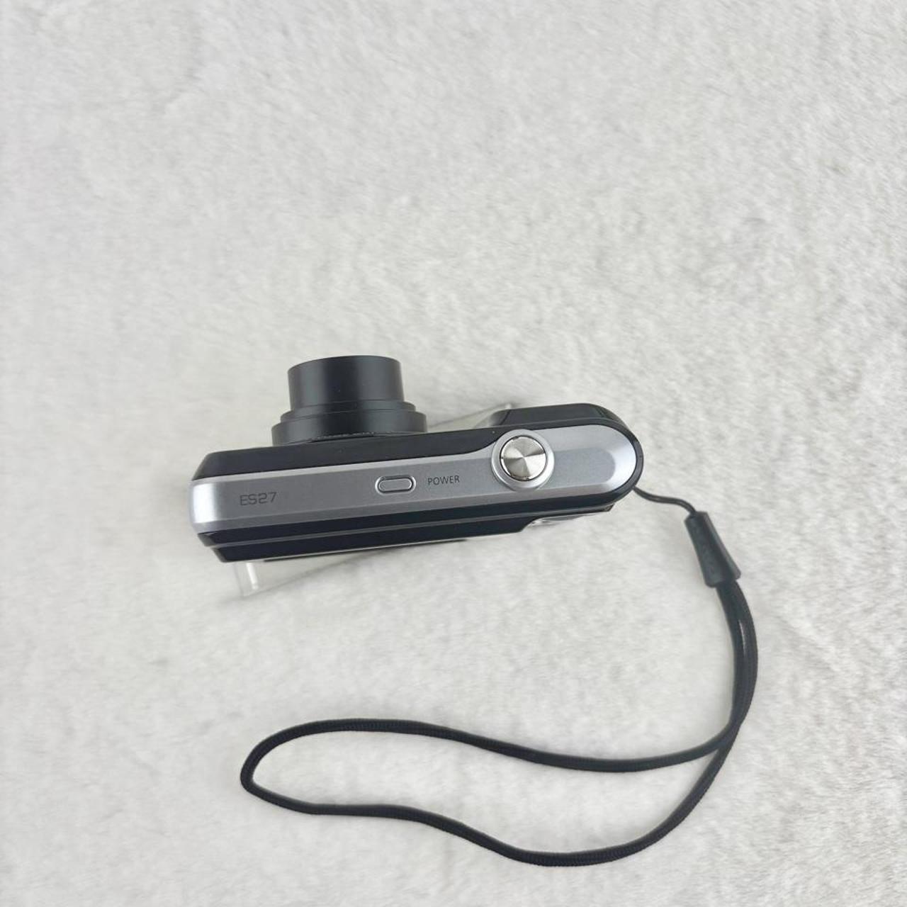 Samsung ES27 Digital Camera Black