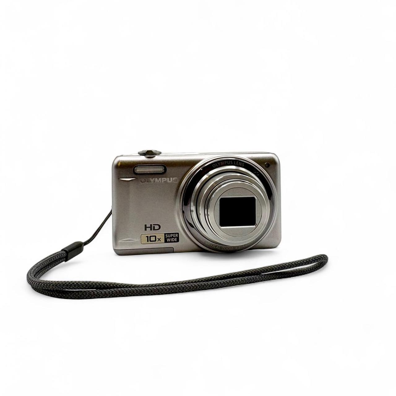 Olympus D-720 Digital Camera Silver