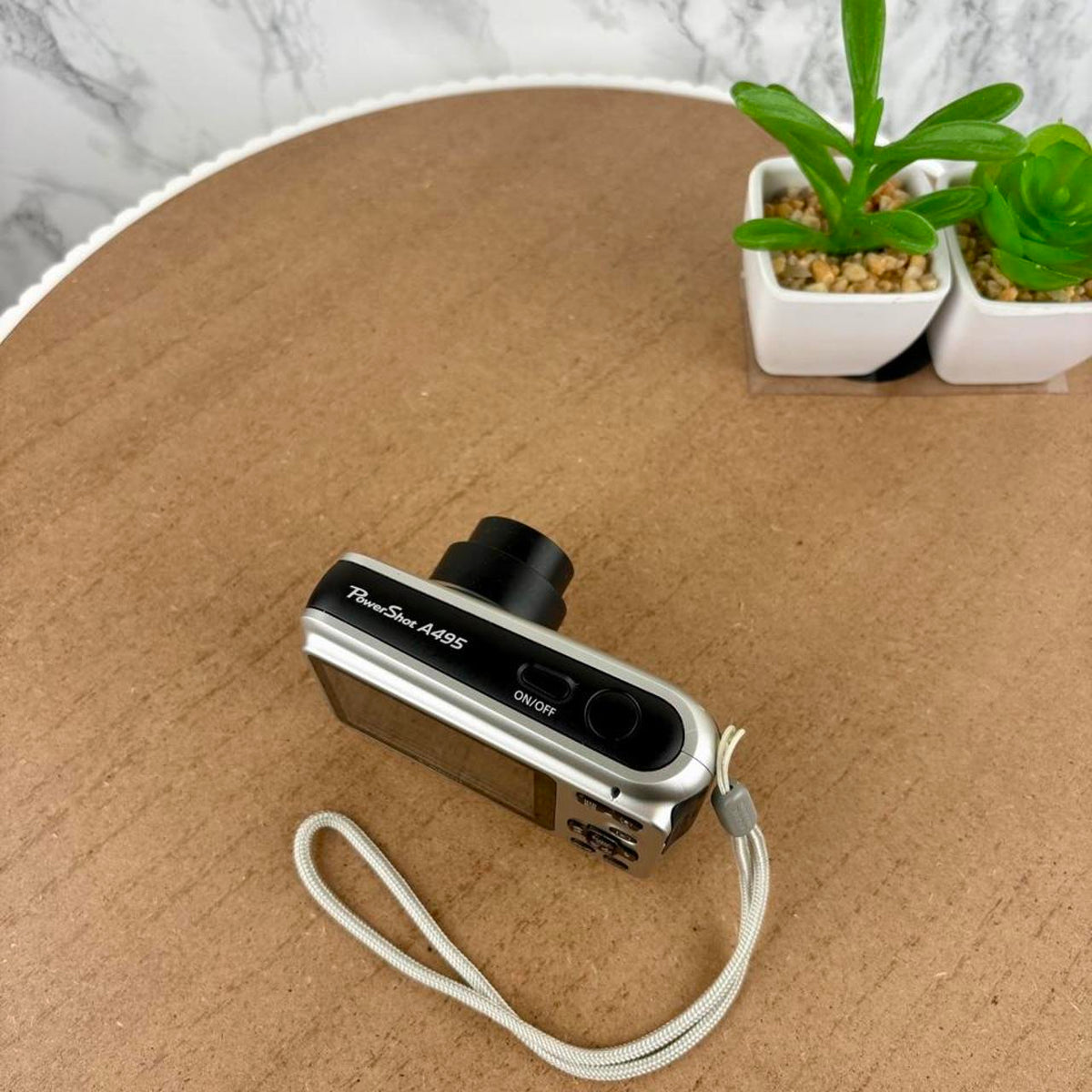 Canon PowerShot A495 Digital Camera