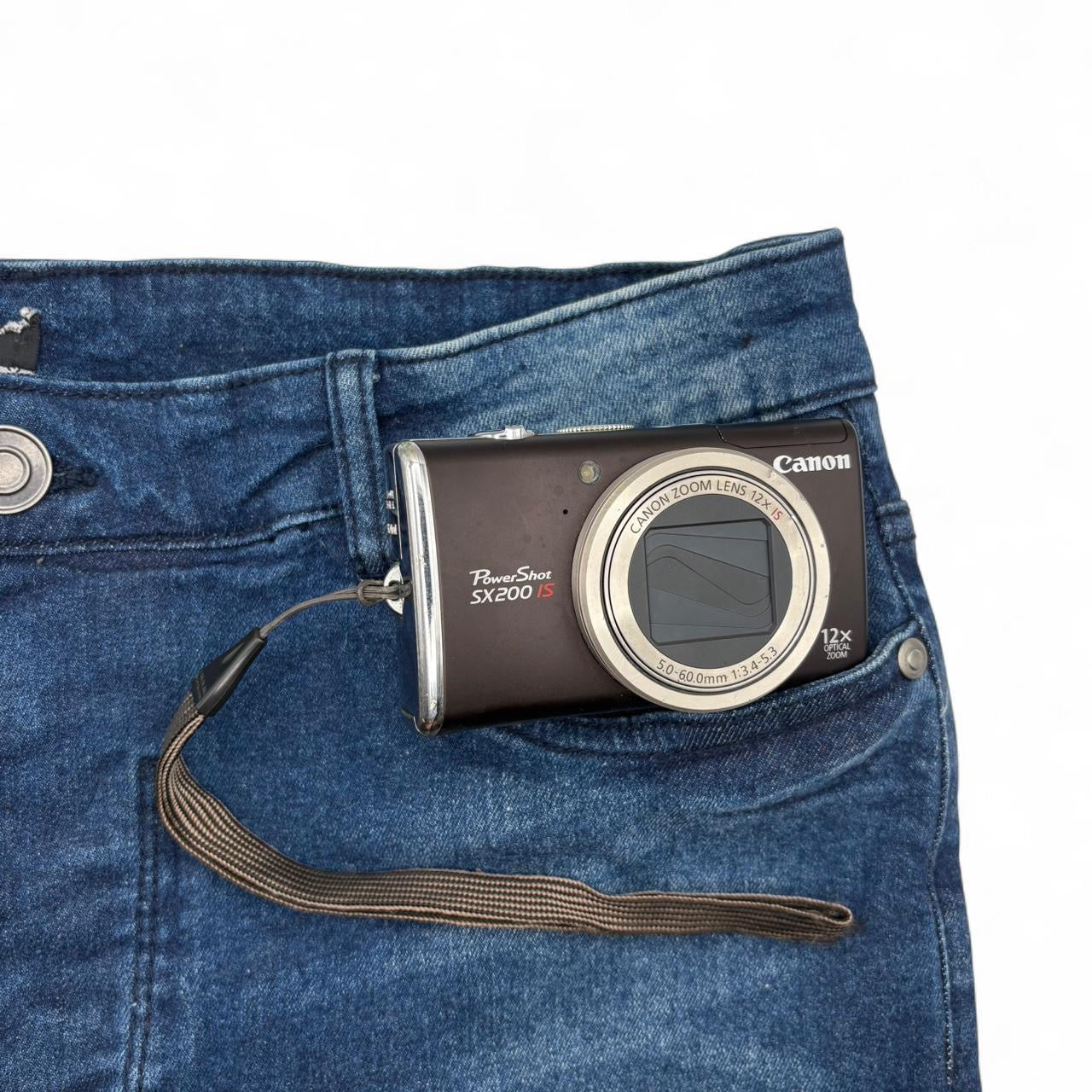 Canon PowerShot SX200 IS Digital Camera