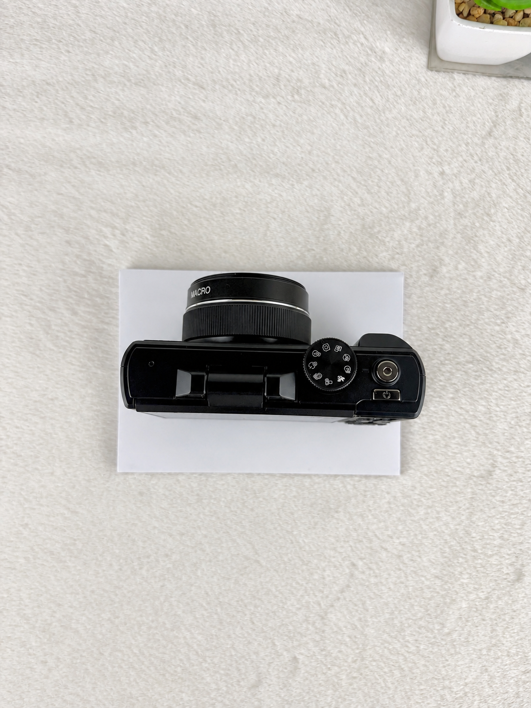 Retro Digital Camera – 80MP | Flip Screen | WiFi | 18X Zoom