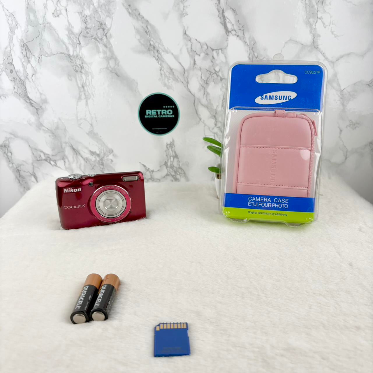 Nikon Coolpix L26 Digital Camera