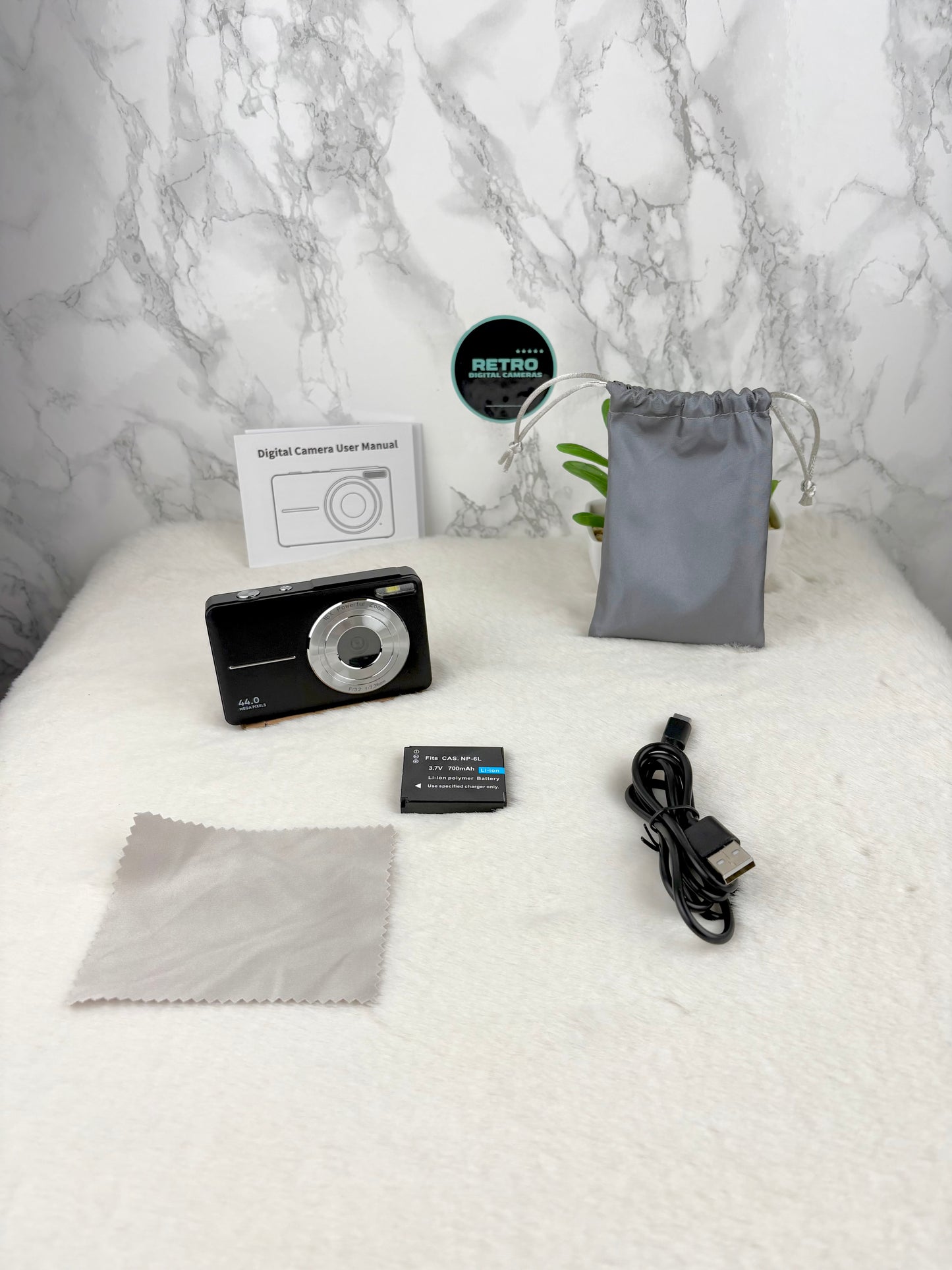 Retro Digital Camera – 44MP, 1080P, 16X Zoom, 2.4" Screen