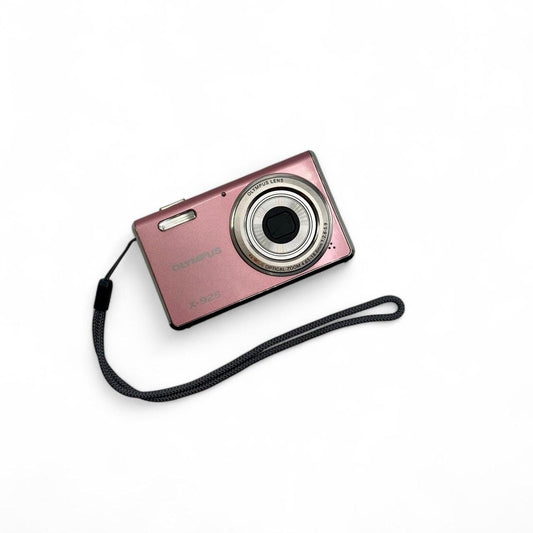 Olympus X-925 Digital Camera Pink