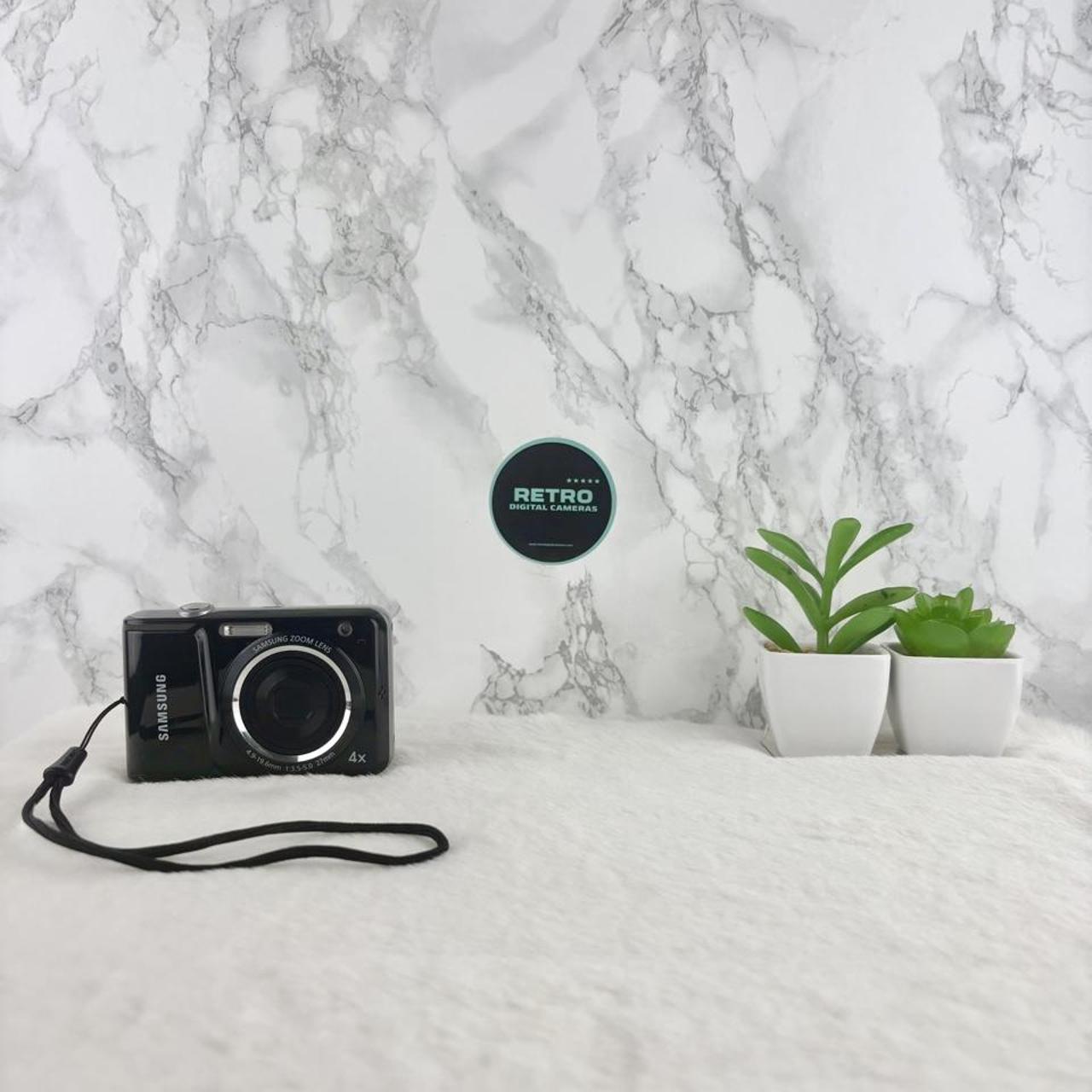 Samsung ES27 Digital Camera Black