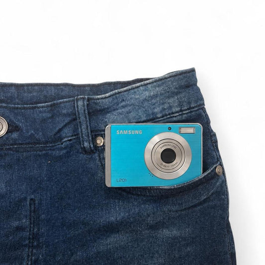 Samsung L201 Digital Camera