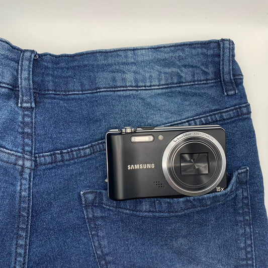 Samsung WB610 Smart Digital Camera