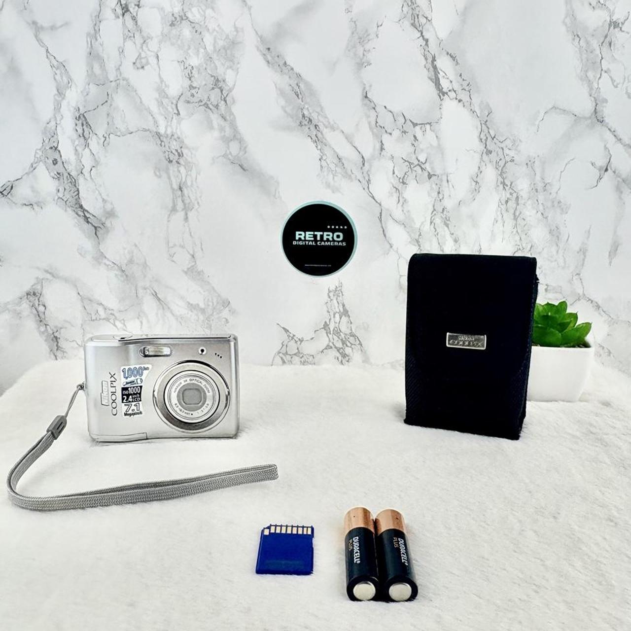 Nikon Coolpix L14 Digital Camera