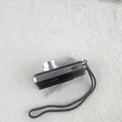 Sony DSC-930 Digital Camera Black