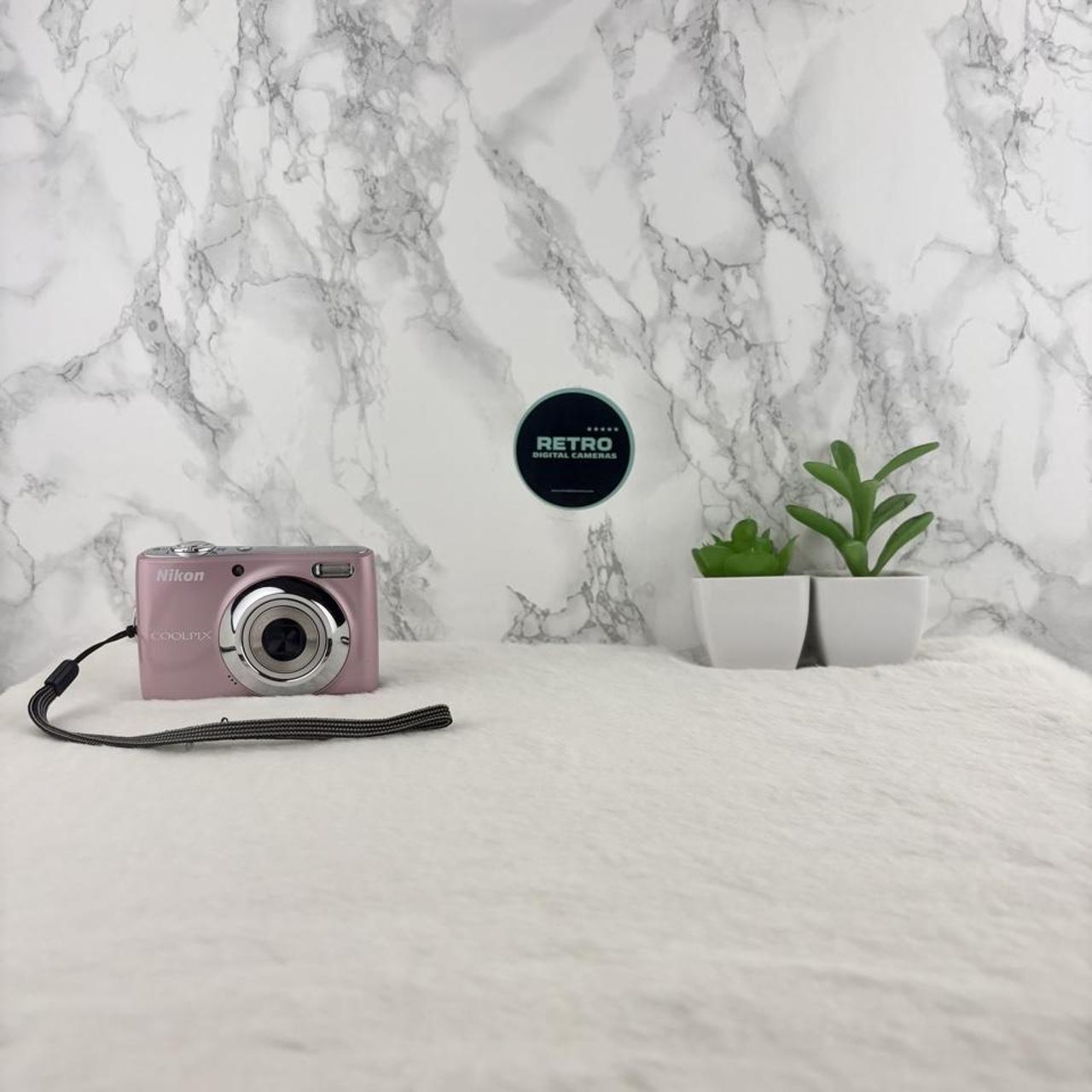Nikon Coolpix L21 Digital Camera