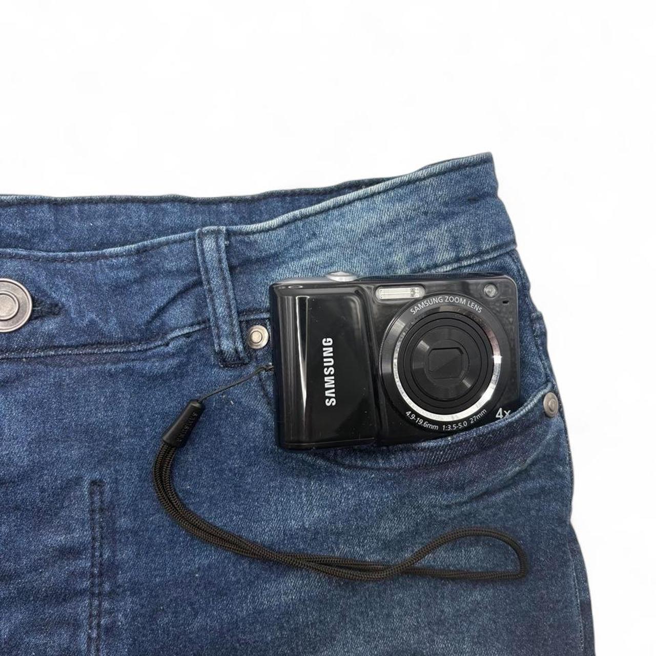 Samsung ES27 Digital Camera Black