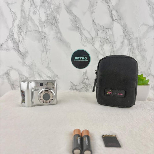 Nikon Coolpix 7600 Digital Camera