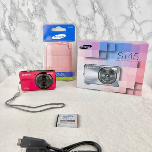Samsung ST45 SMART Digital Camera