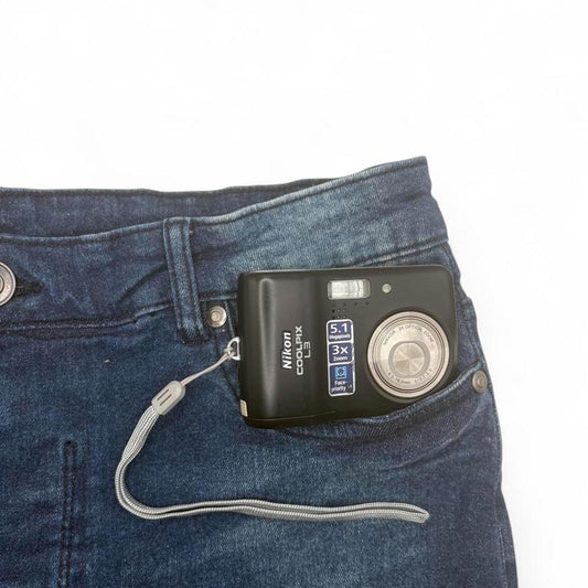 Nikon Coolpix L3 Digital Camera Black